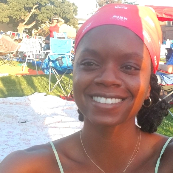 Meet your Posher, Morgan - Picture 2 of 3